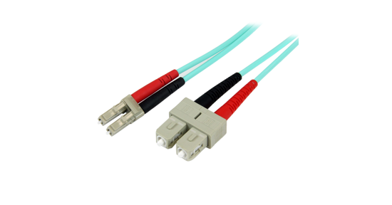 Startech 5m LC/UPC naar SC/UPC OM3 Multimode Glasvezel Netwerkkabel, Full Duplex 50/125µm Zipcord Fiber, 100G Netwerken, LOMMF/VCSEL, <0.3dB Low Insertion Loss, LSZH Fiber Optic Patch Kabel